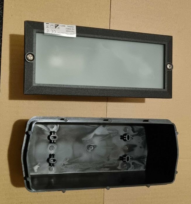 Oprawa najazdowa lub podtynkowa TULO B