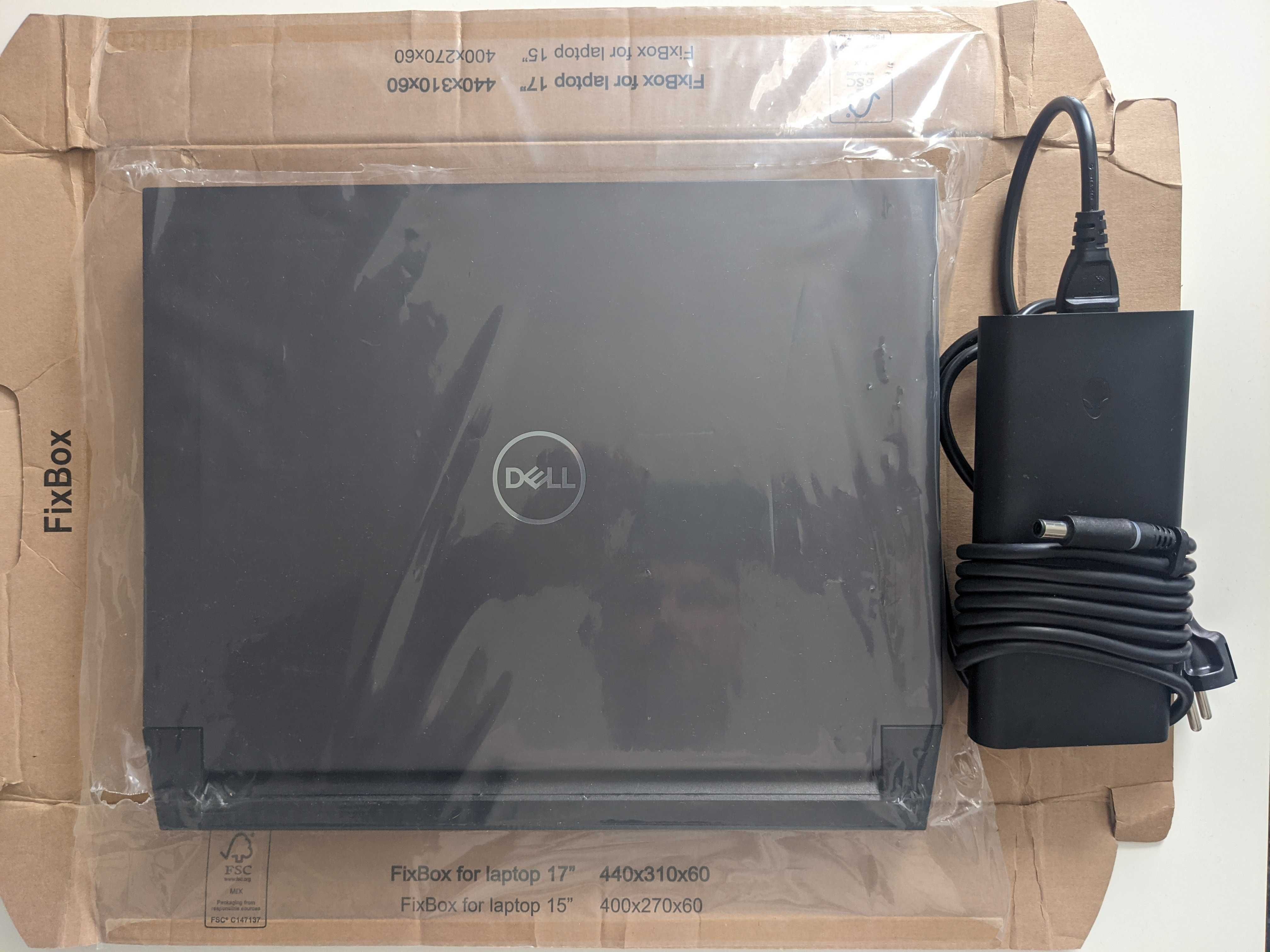 Laptop DELL Inspiron G16 7630