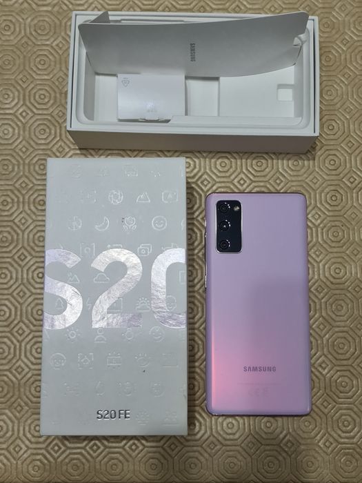 Samsung S20 FE - Usado em excelente estado