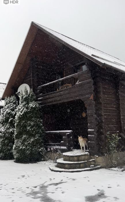 Будинок+ критий басейн + джакузі