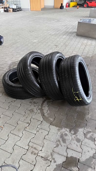 Pirelli Scorpion Verde AO  255/45 20  lato