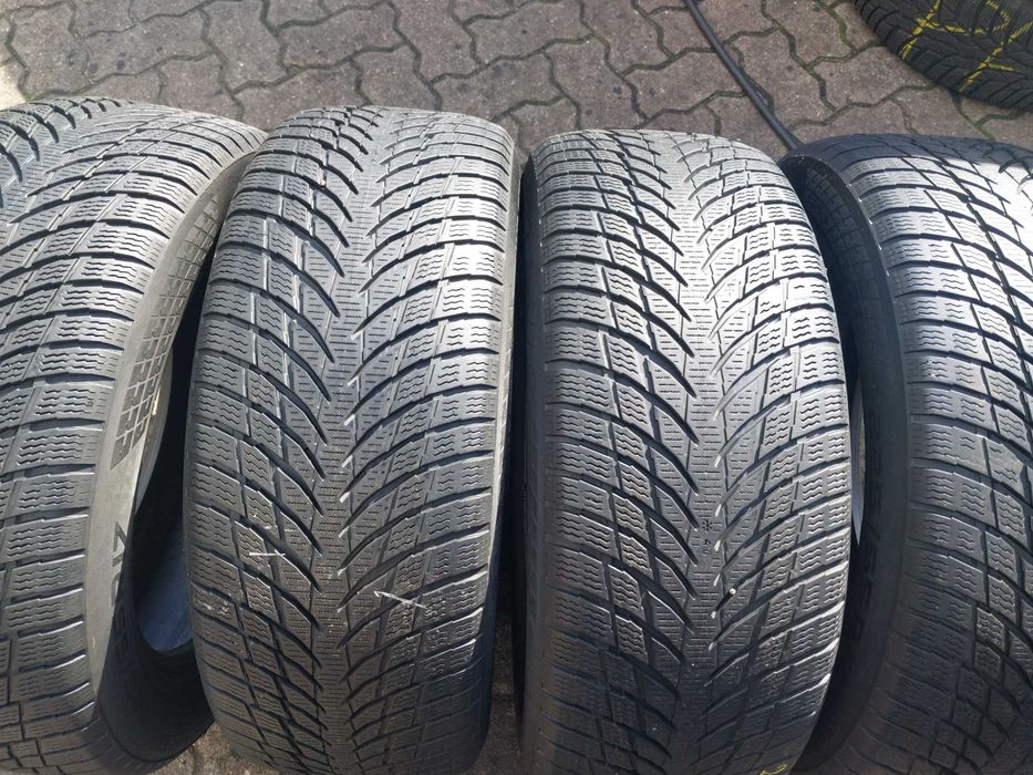 Opony komplet 225/55/17 nokian