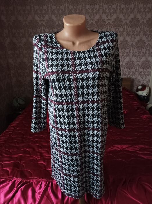 Сукня в стилі Шанель