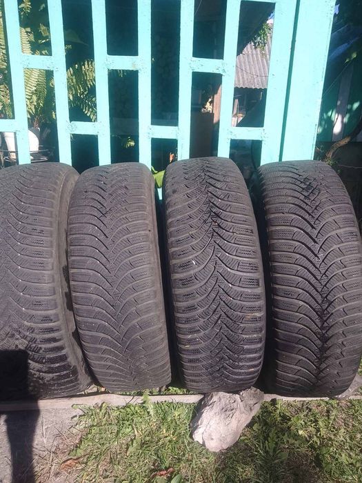 зимова резина з дисками Hankook R15 195/65 
Hankook R15 195/65