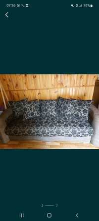 Шикарный диван+5  подушек
