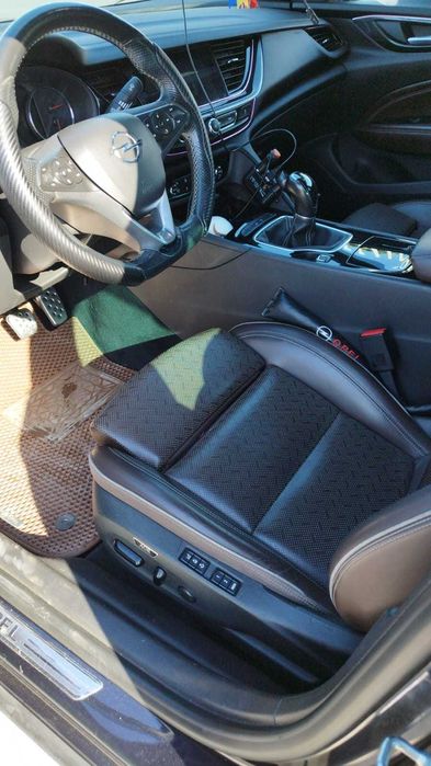 Opel Insignia Grand Sport 1.5Turbo Gasolina 165cv