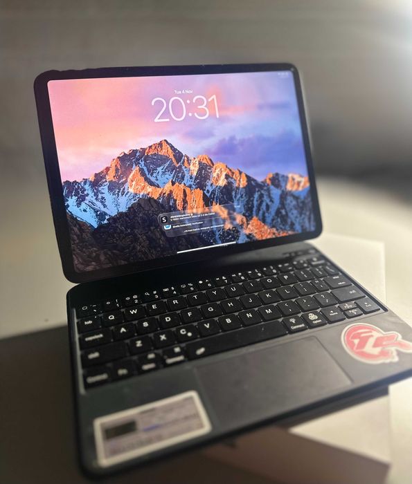 iPad Pro 11" M1 128 GB Space Grey klawiatura obudowa folia