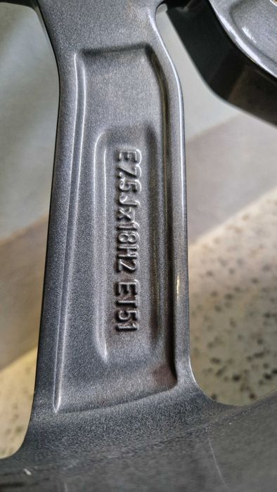 Felgi aluminiowe Koła  audi a3 as 8v0 18" 5x112 opony letnie  oryginał