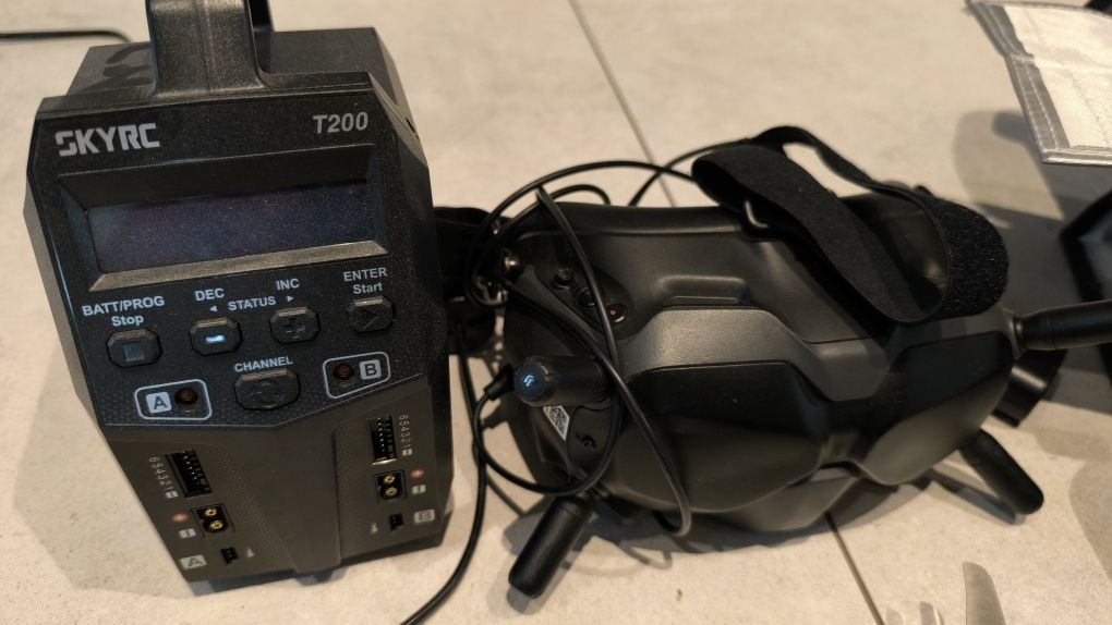 Dron fpv Nazgul DC5 ECO 6S HD DJI z Tango II. Zestaw 
Receiver option: