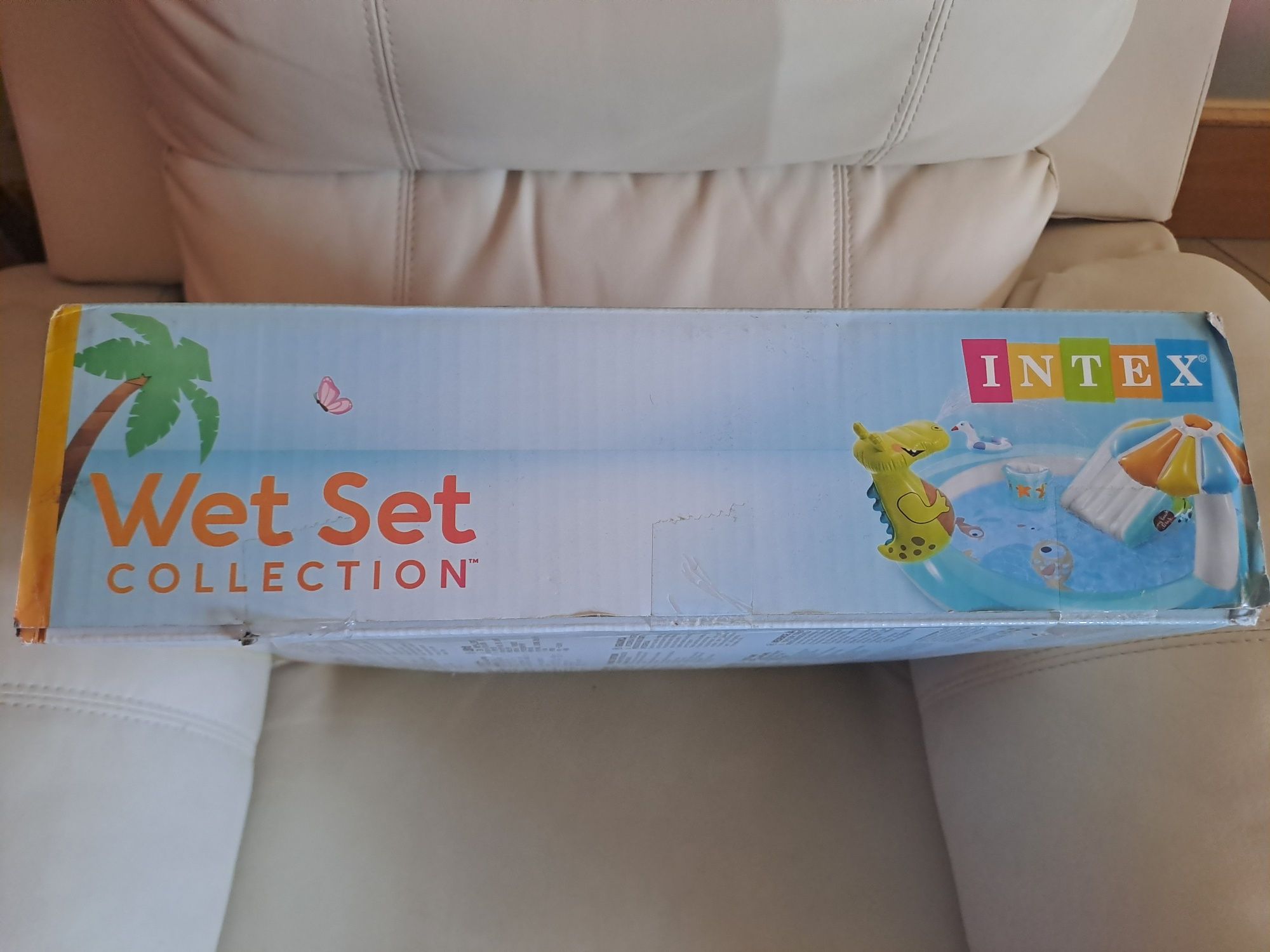 Piscina nova de criança da marca intex