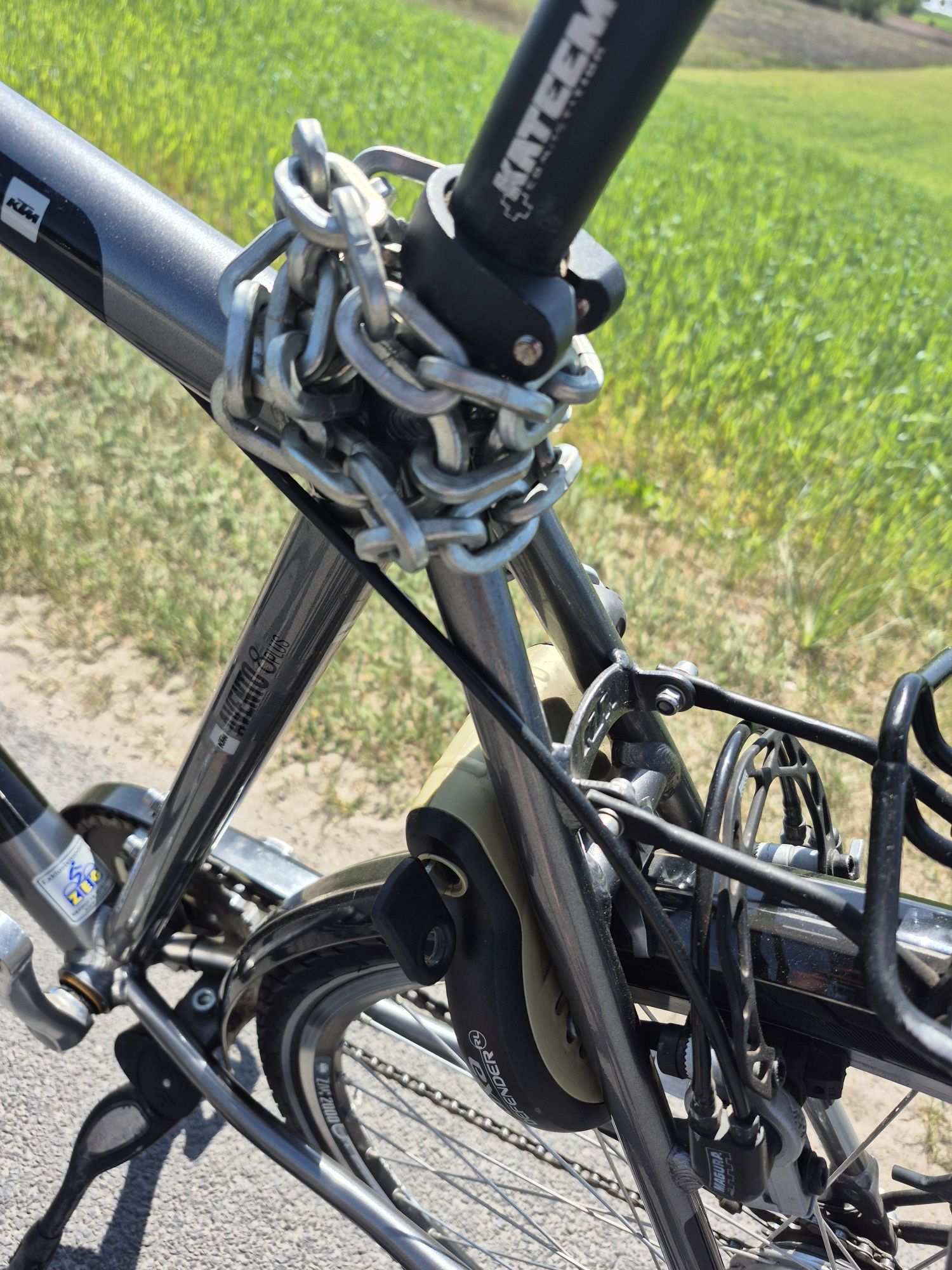 Rower KTM AVENTO 8 atan bdb
