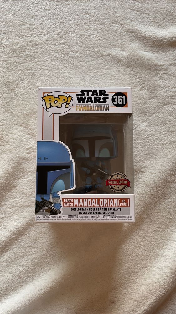 Pop figure death watch mandalorian (no stripes) SPECIAL EDITION