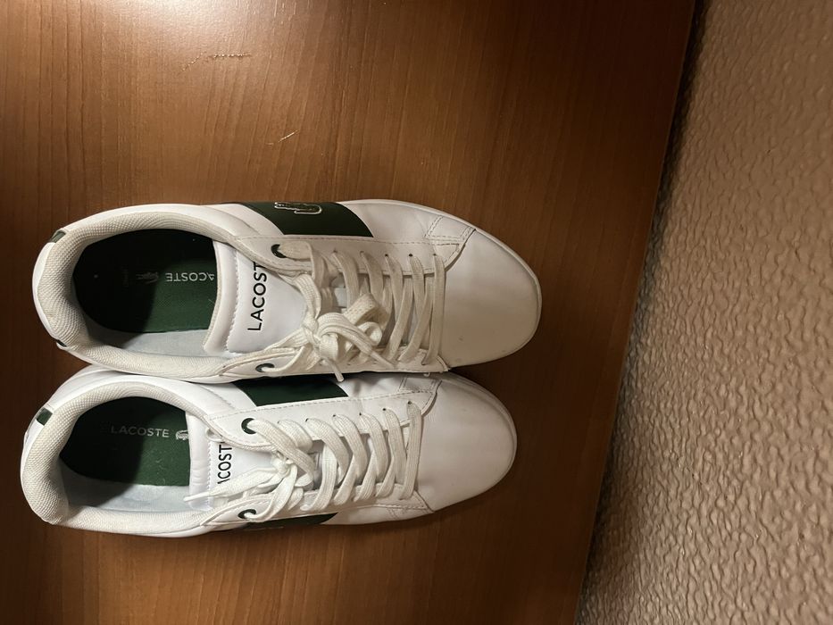 Tenis lacoste originais praticamente novos numero 42