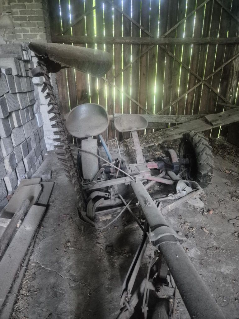 Sprzedam  kosiarkę oraz zgrabiarke
