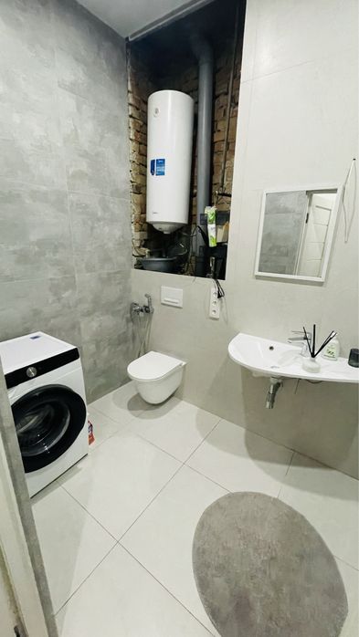 Квартира посуточно та что на фото ,от хозяйки,центр города