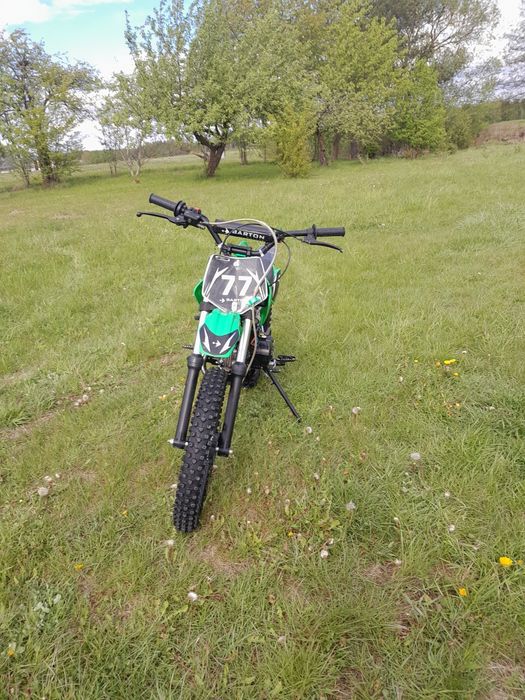 Cross Barton 125