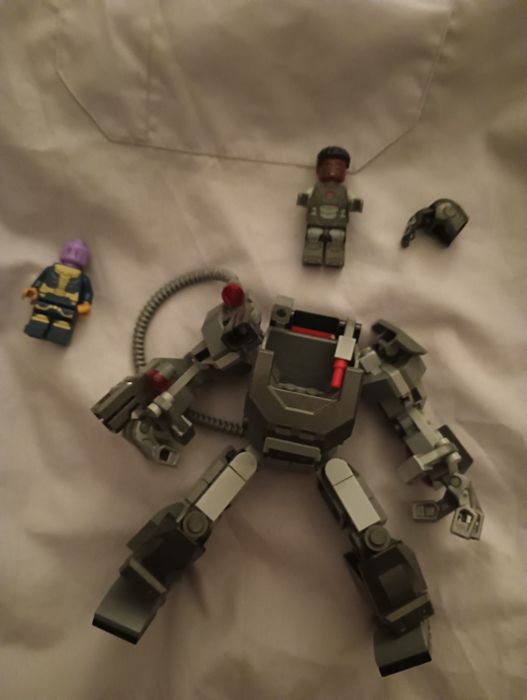 Bonecos Lego Marvel