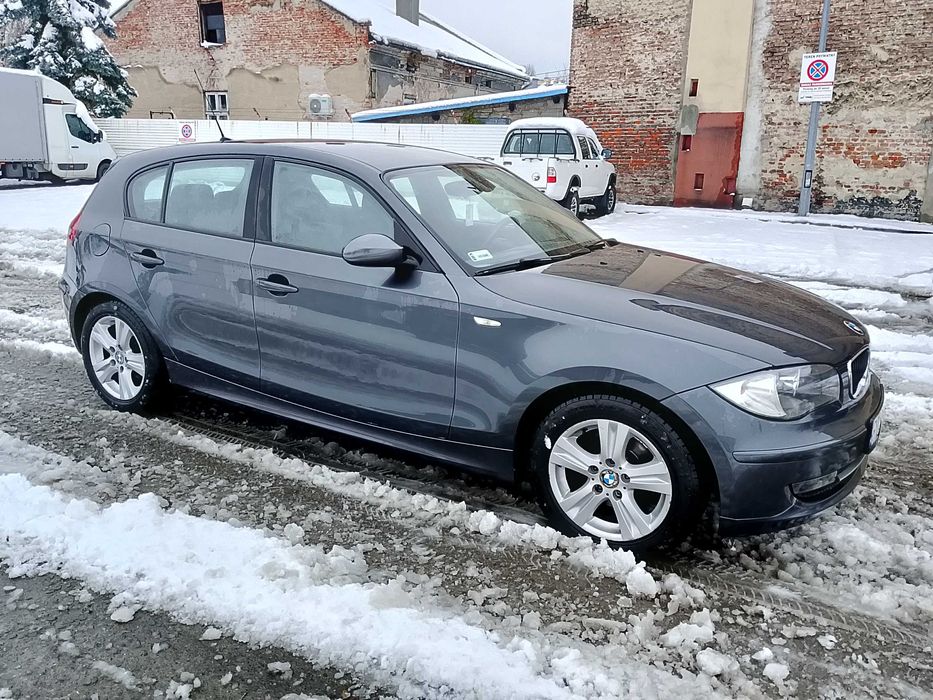 BMW Seria 1  2.0 Diesel 177 KM Klimatronik Automat Bogata Wersja