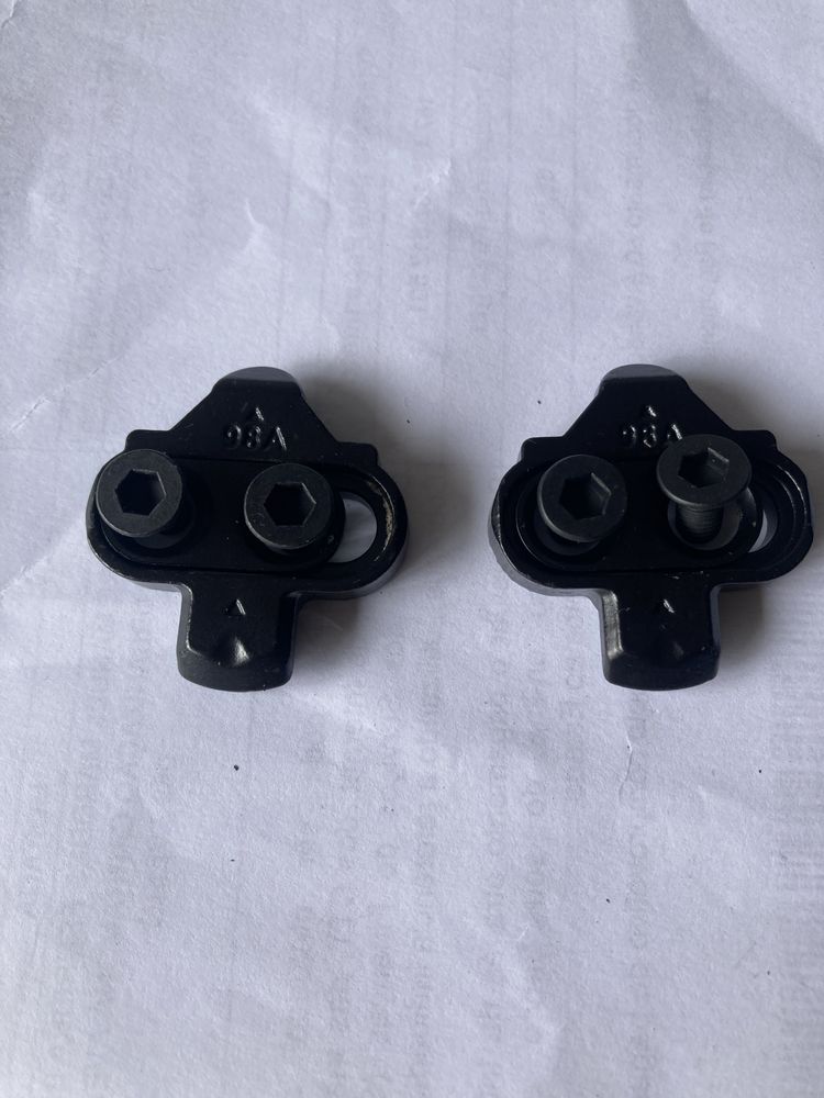 Encaixes para pedais Btt compativeis com Shimano.