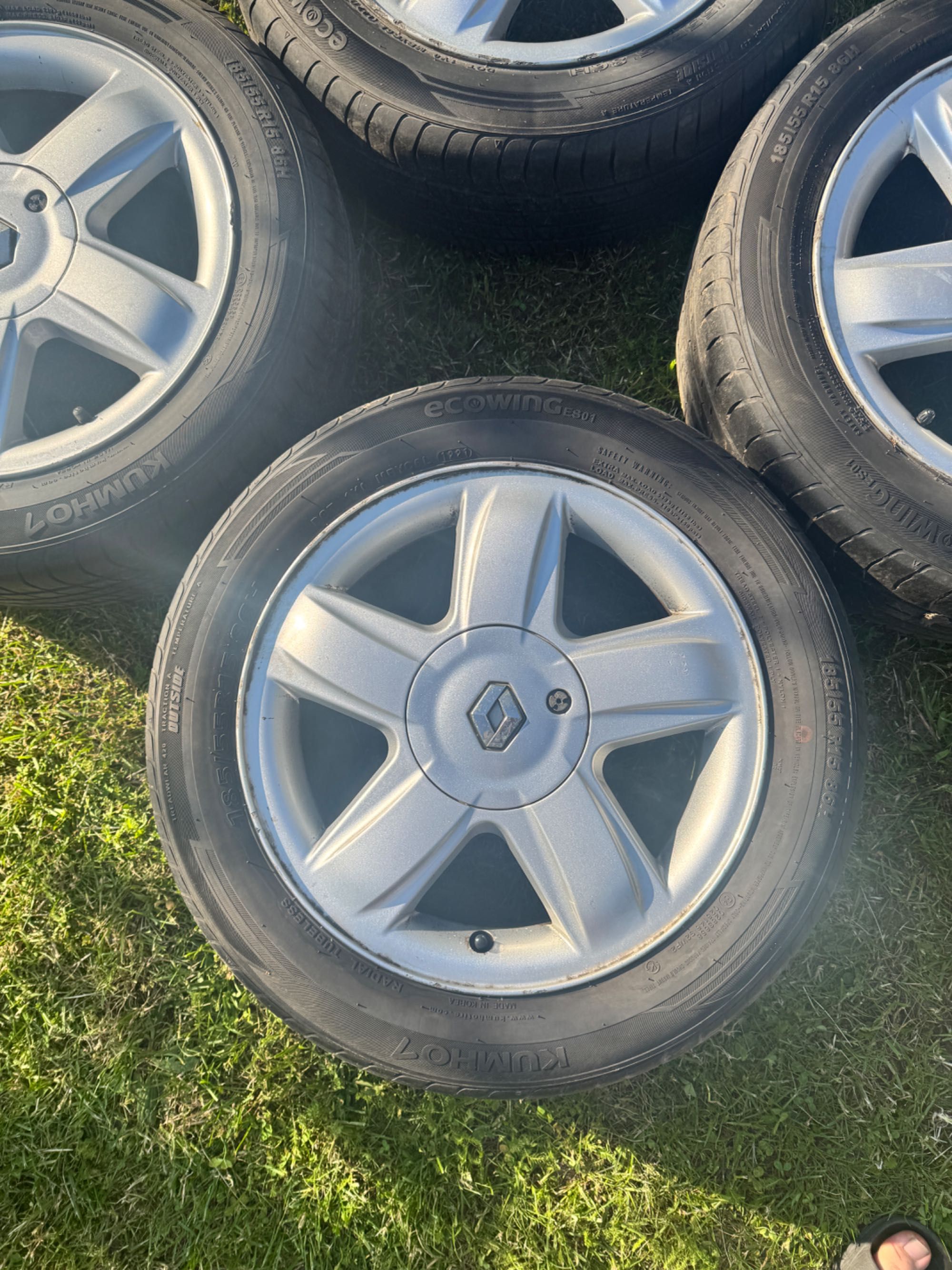 Alufelgi clio r15 + opony