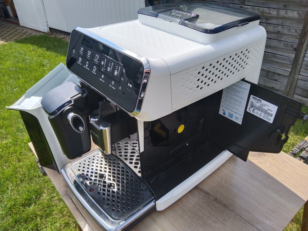 Ekspres Philips Latte Go EP 3243/50