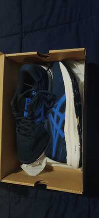 Novos Ténis Asics / 43.5