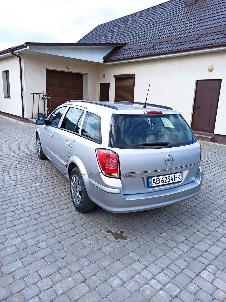 Opel Astra H 2006