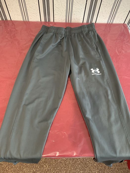Спортивні штани Under Armour ідеальний стан