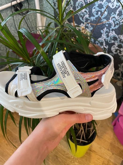 босоніжки, 37 розмір