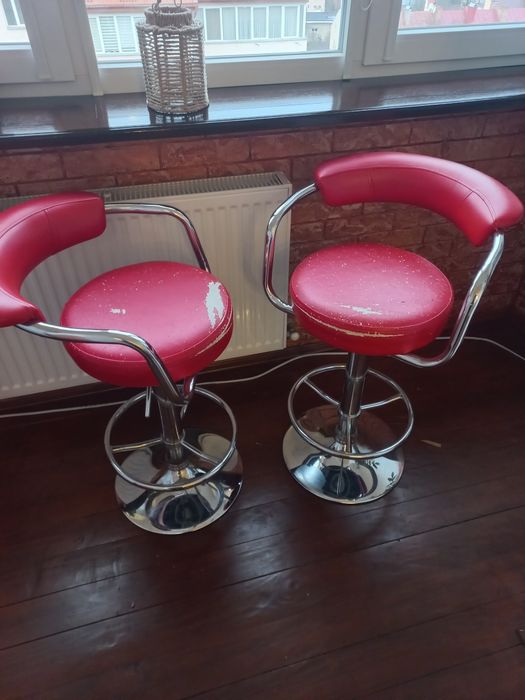 Продам два барні стільці