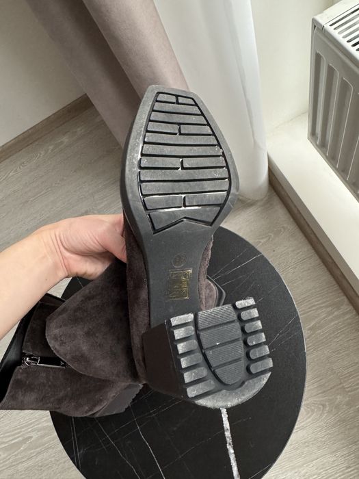 Ботильйони, замшеві vitro rossi 36 p.