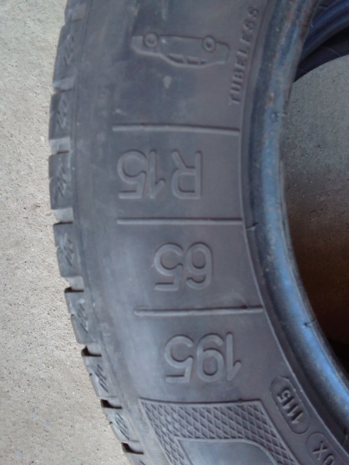 2 Opony letnie 195/65r15 KLEBER 6mm