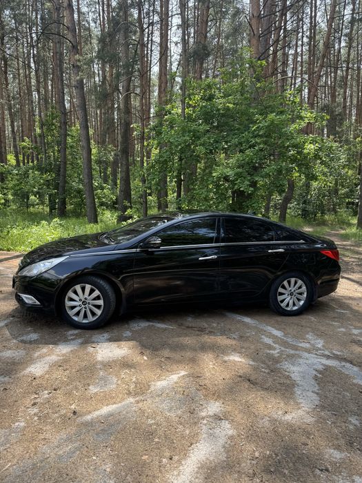 Hyundai Sonata 2014 • Газ/бензин • Максимальна комплектація
