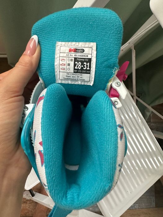 Продам роликові ковзани дитячі  ReActoin р.28-31 для дівчинки