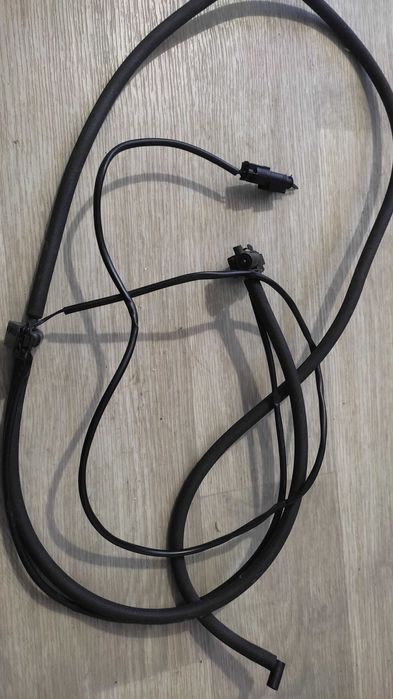 Форсунки омывателя стекла Mercedes B200