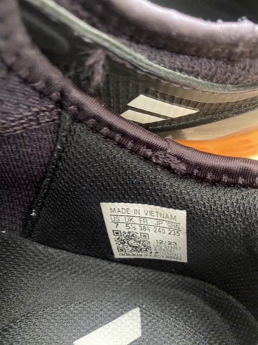 Tenis Adidas Ubersonic 4