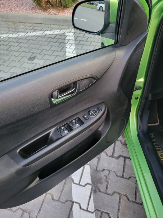 Hyundai I20 2010 1.4 автомат