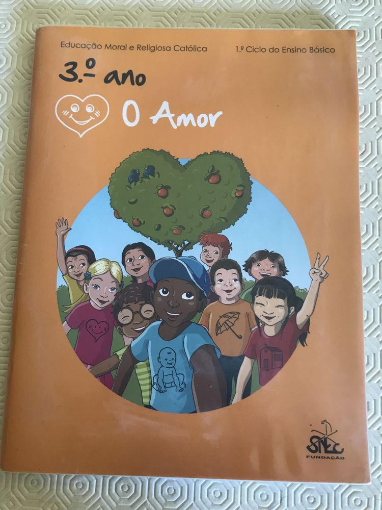 Manual educação moral e religiosa 3 ano