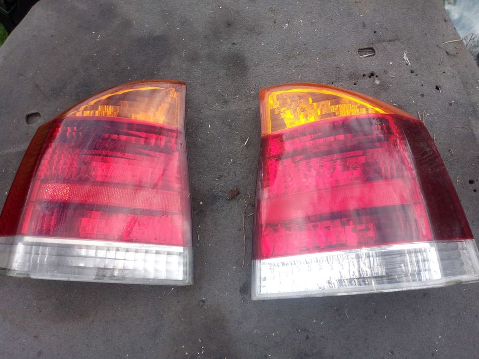 Zderzak tylny Z157 vectra c Sedan tylna klapa lampy hak holowniczy