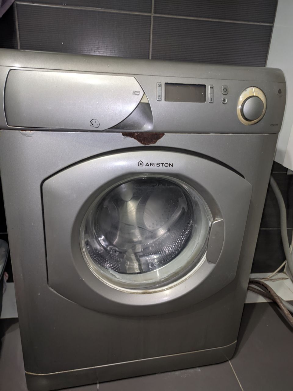 Пральна машина Ariston amd129