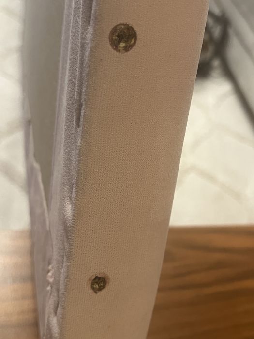 Zagłówek łóżka pikowany