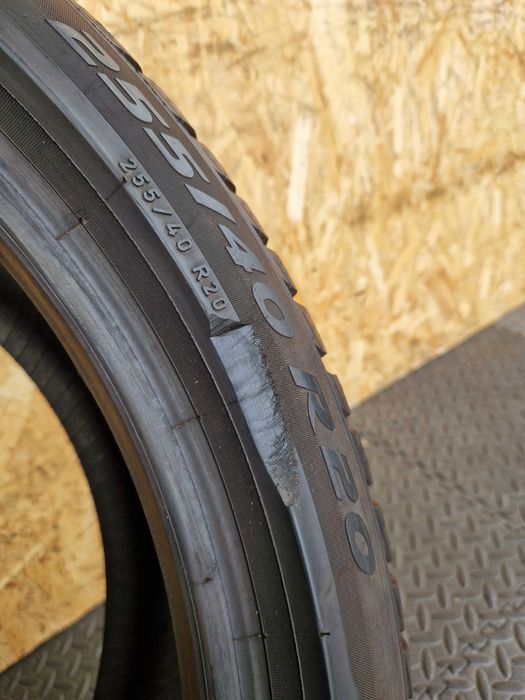 Opona zimowa 255/40/20 Pirelli SottoZero 3
