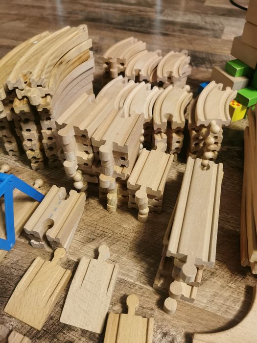 Mega Zestaw drewnianych torów.