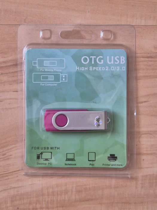 Pendrive 32GB USB 2.0 różowy metalowy klips