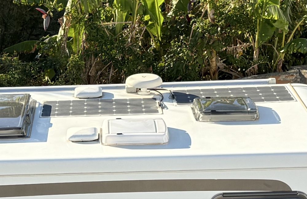Paineis Solares mais Controlador 200W