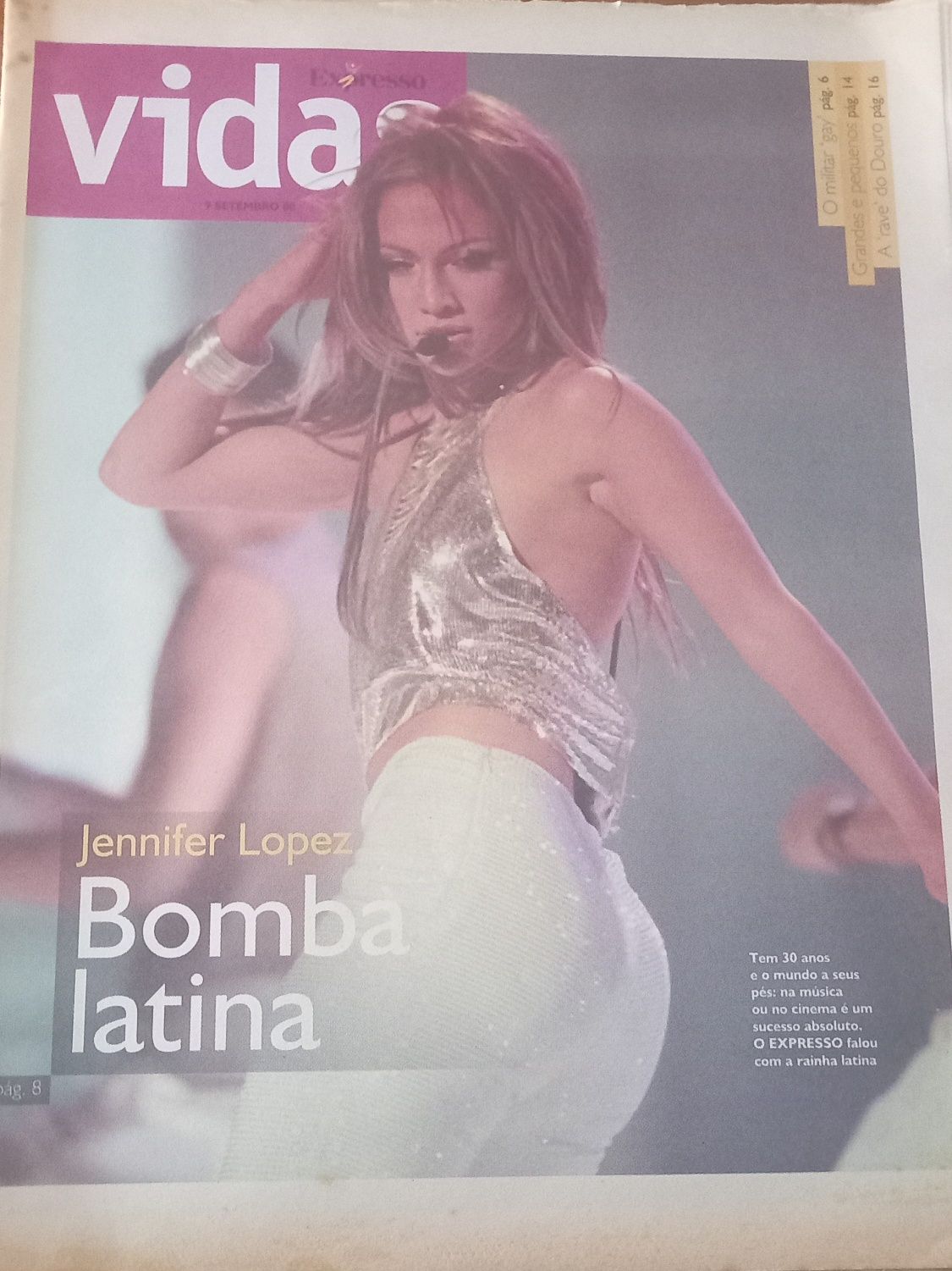 Jennifer Lopez "bomba" em revista de 2000