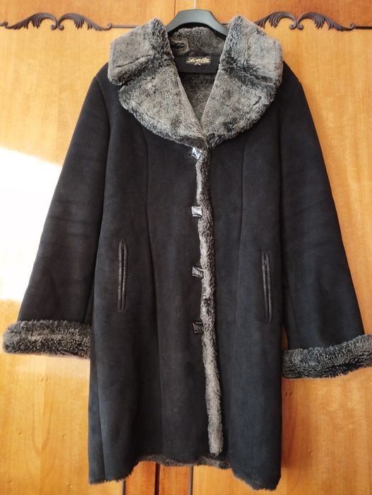 Дублянка жіноча із замші