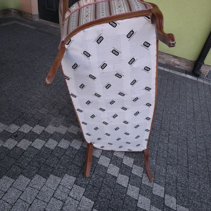 Stylowa Sofa bardzo wygodna