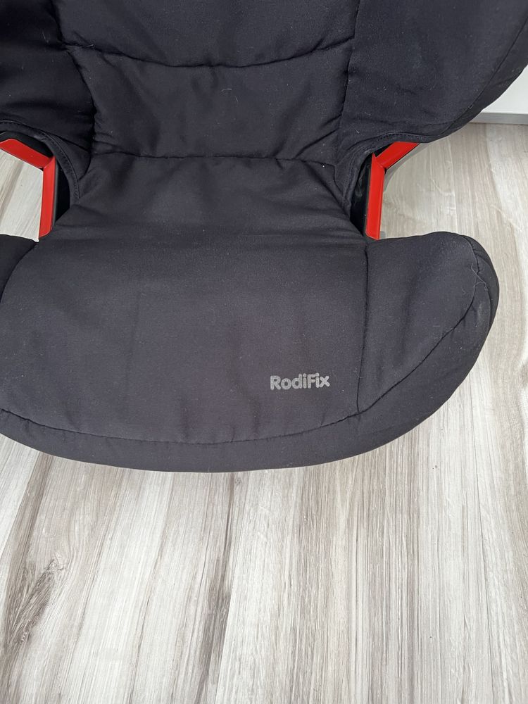 Fotelik Maxi Cosi RodiFix 15-36 kg