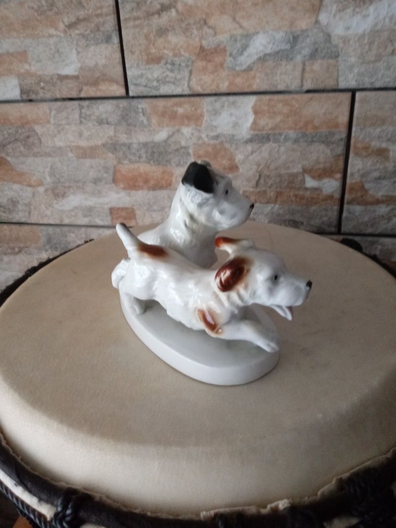 Figurka porcelanowa pieski